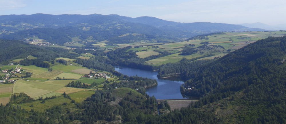 Vue sur le barrage du Ternay, Annonay Rhône en Ardèche