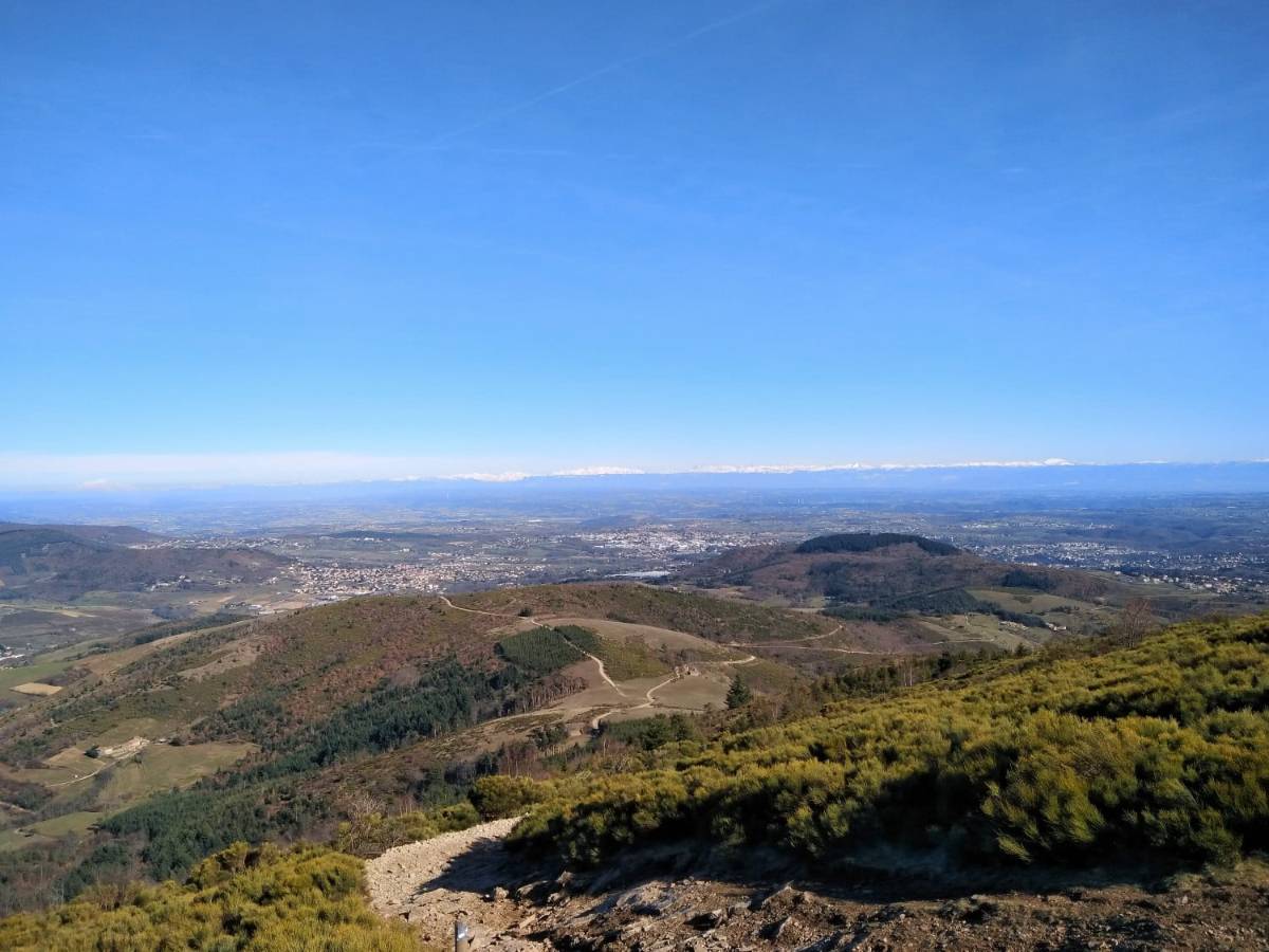 Croix de Chirol : Annonay, la vallée du Rhône, les Alpes