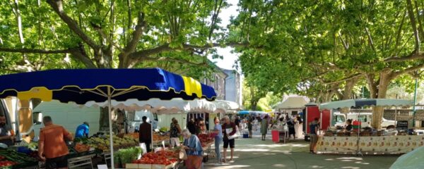 Marché de Saint-Paul-le-Jeune en Ardèche sud