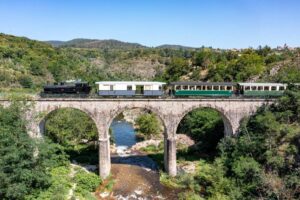 Histoire des trains en Ardèche : lignes, gares et patrimoine ferroviaire