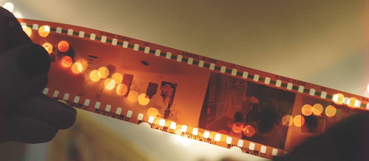 Cinéma et pélicule de film argentique